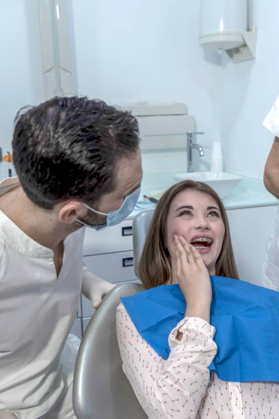 Best Emergency Treatment for Dental Infections or Abscesses in Pine Lakes, FL